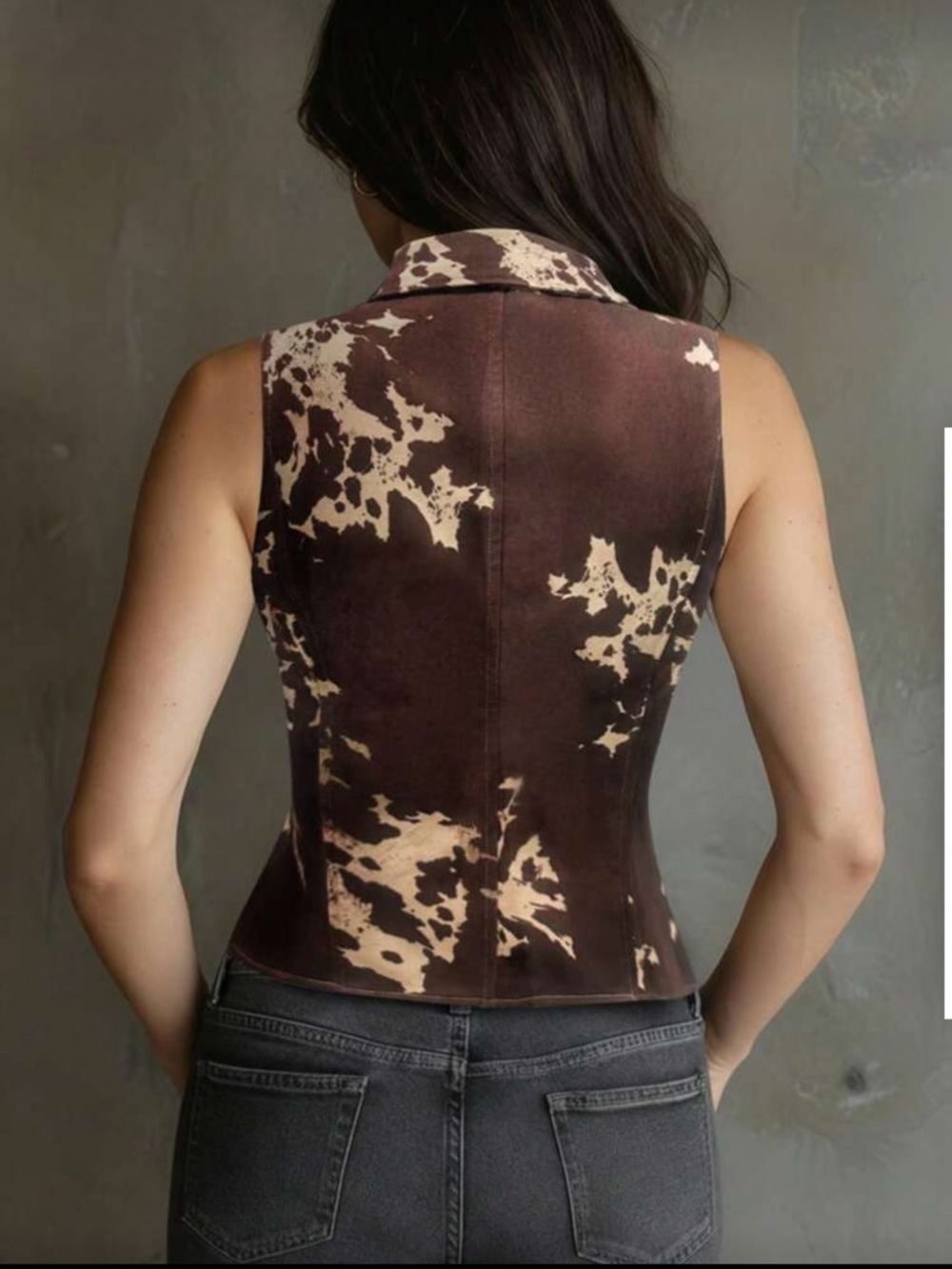 Brown & Cream Cowhide-Print Sleeveless Vest - Picture 3 of 4